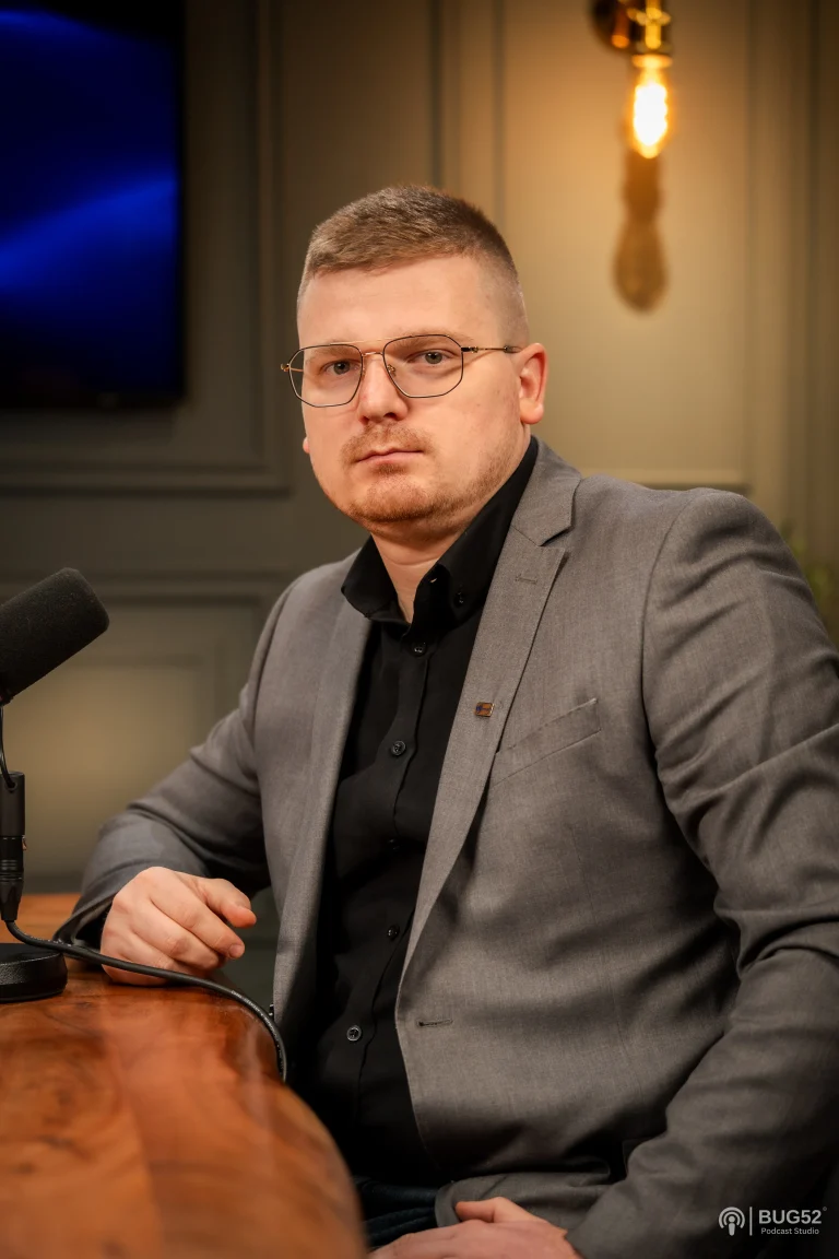 | Ciprian negru, fondator mefi